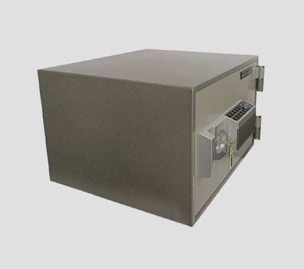 Serial no. A 005 - Image 2