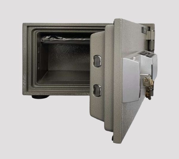 Serial no. A 005 - Image 3