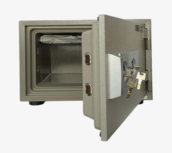 Serial no. A 010 - Image 3