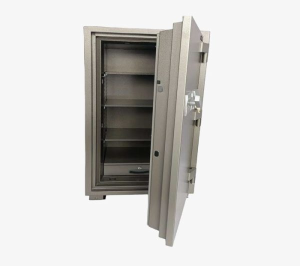 Serial no. A 032 - Image 2
